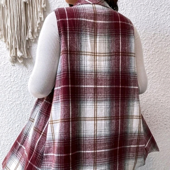 NEW PLUS SZ PLAID FLAP DETAIL VEST COAT - Picture 3 of 8